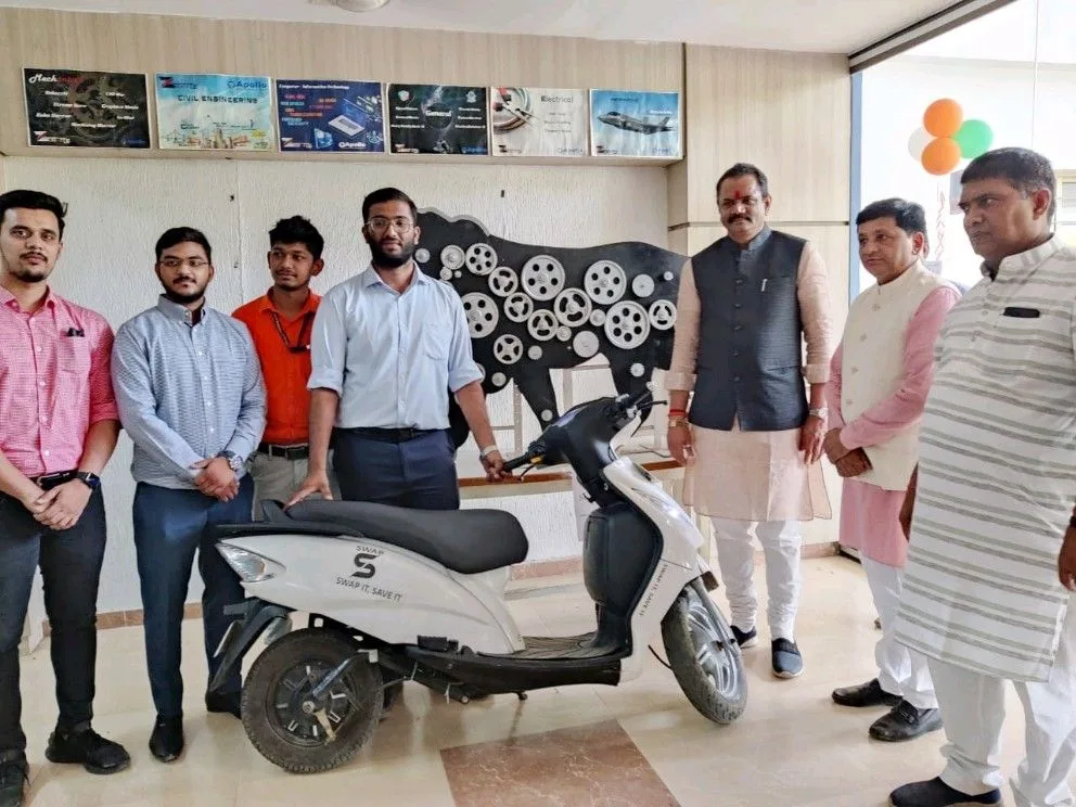 Met With Gujarat’s Education Minister